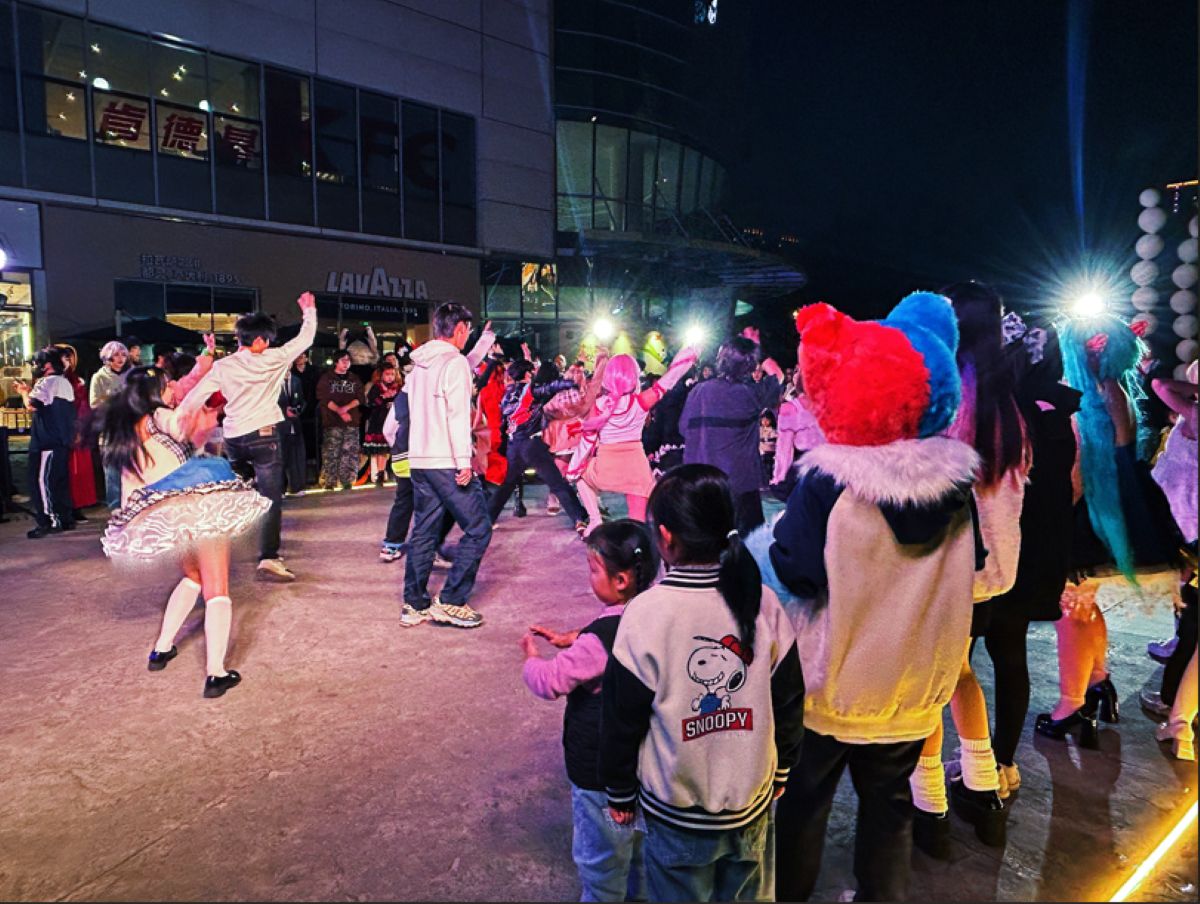 1773998039753703.jpg chengdu2.jpg